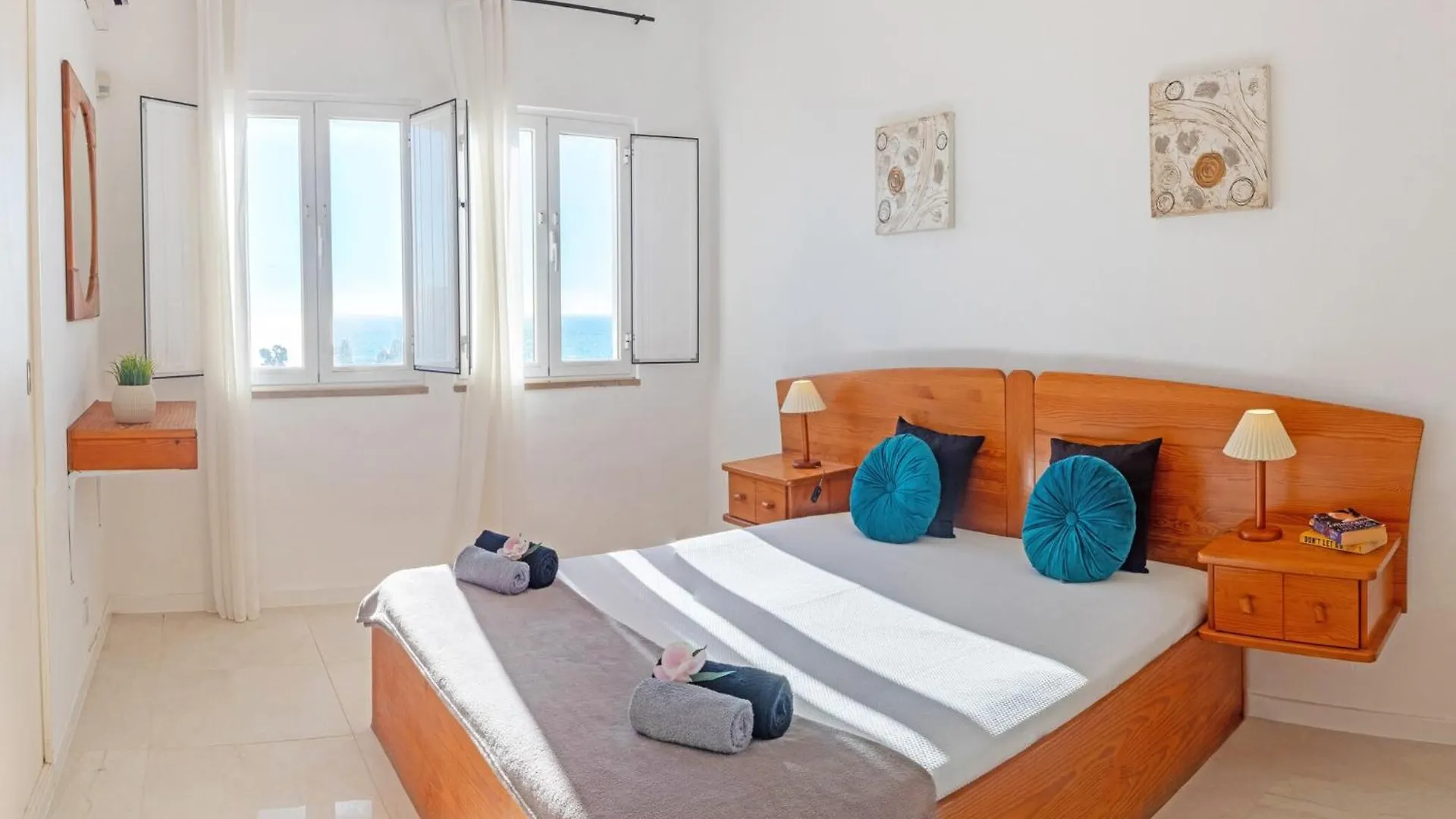 Villa With Heatable Pool Albufeira